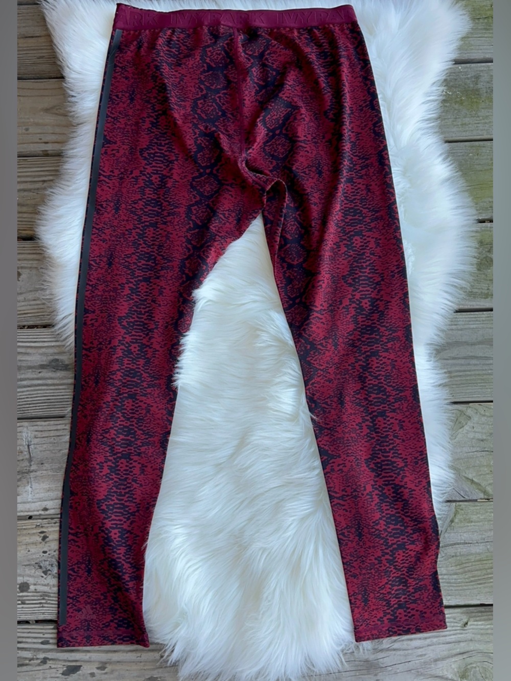 IVY PARK Maroon and Black Snake-Print Leggings - Picture 7 of 10